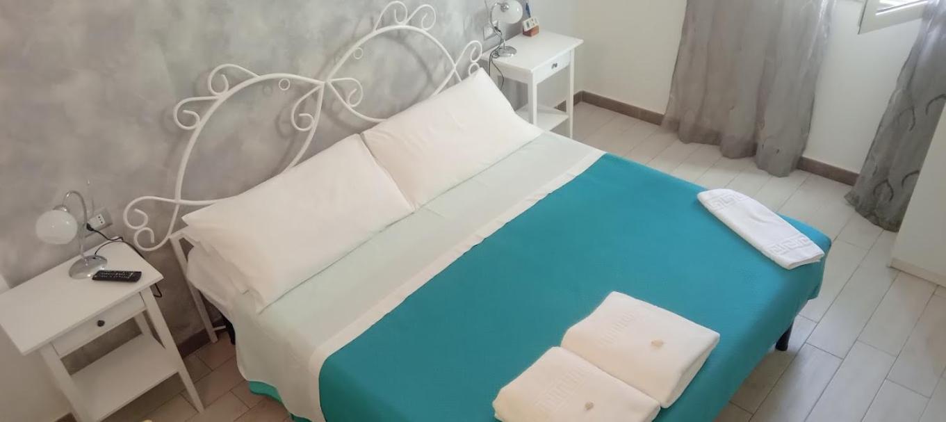 Double Room Private Bathroom
