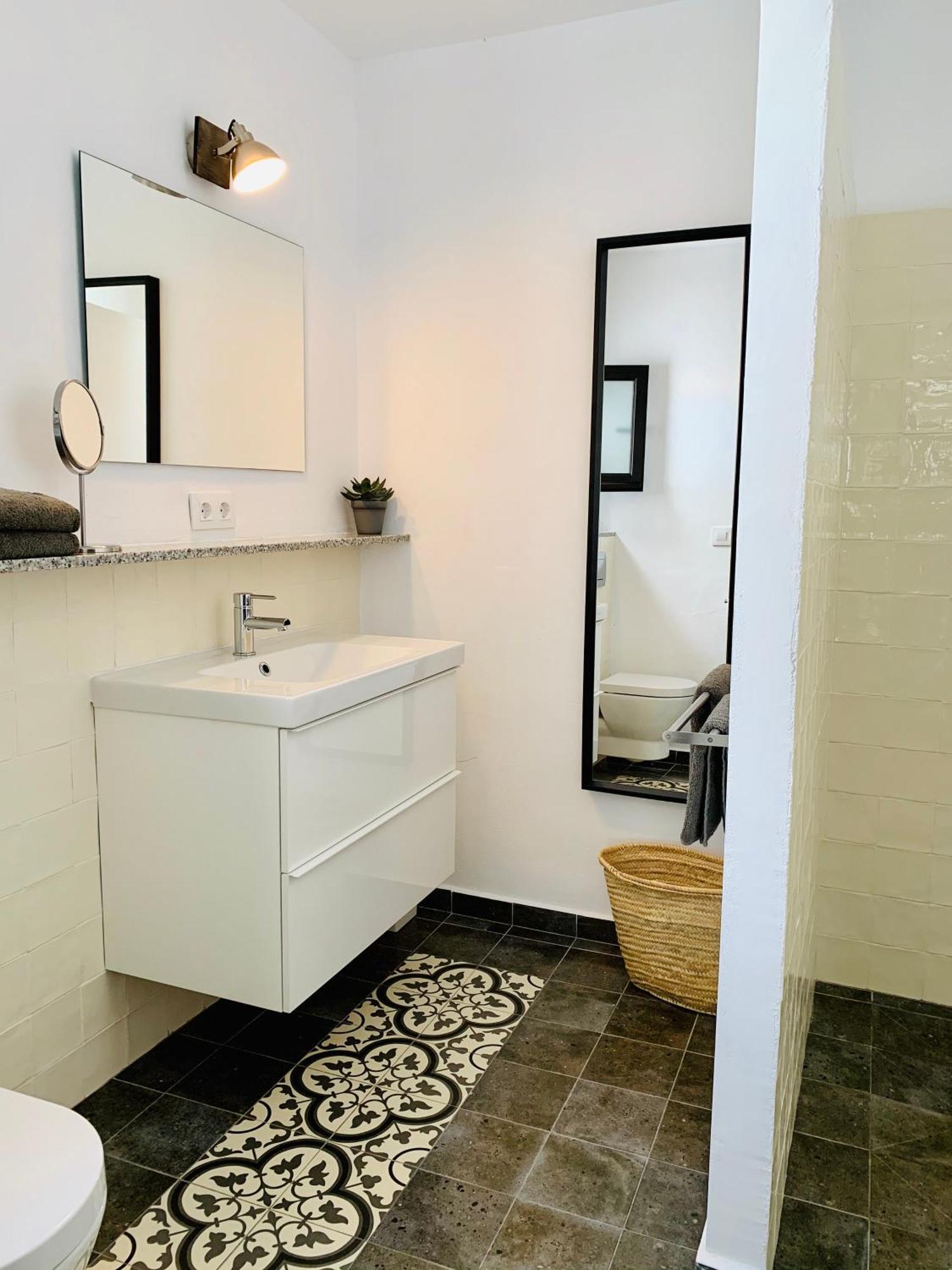 Twin Room with Bathroom,1747159377:JPEG