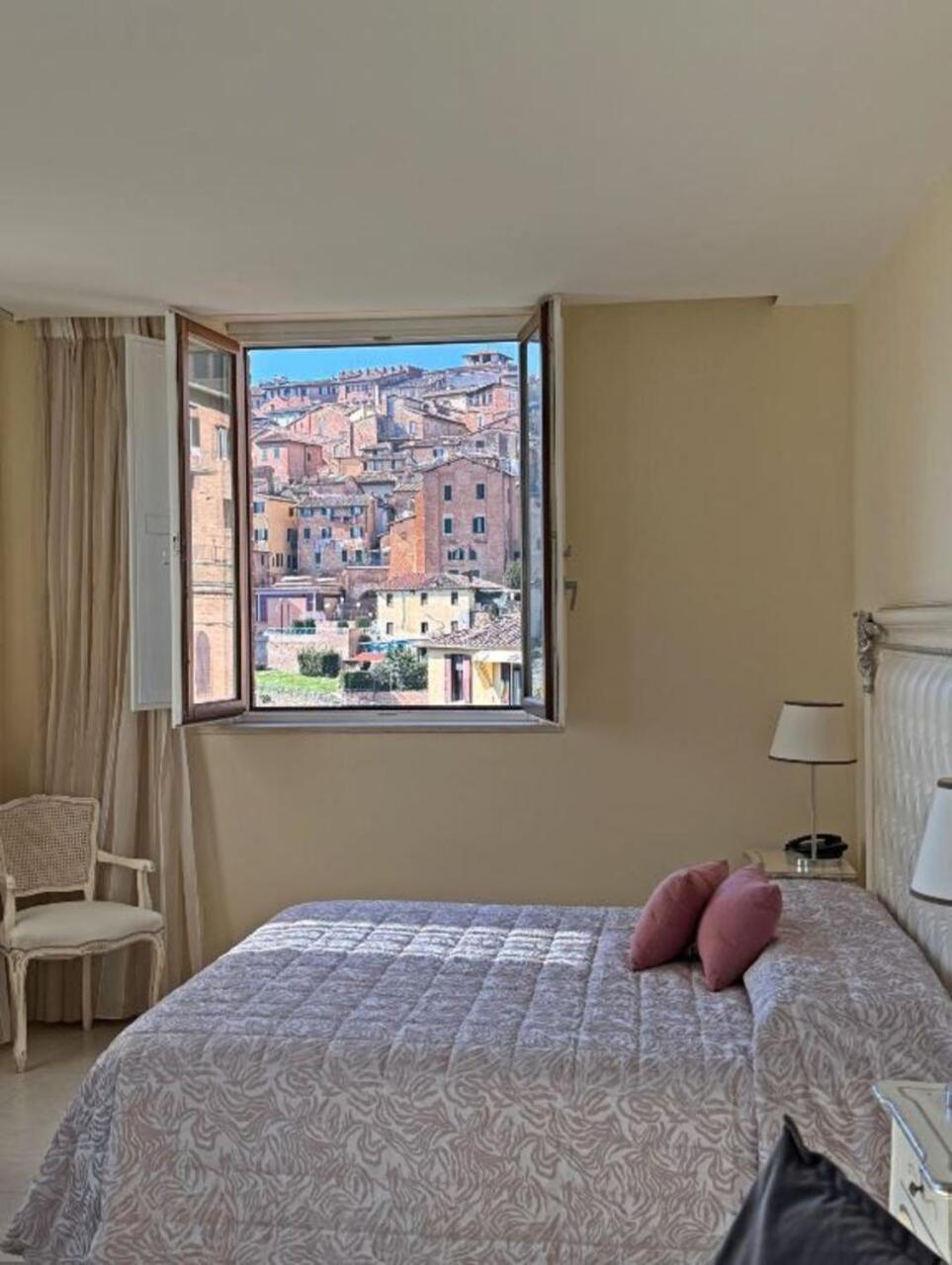 Junior Suite City View