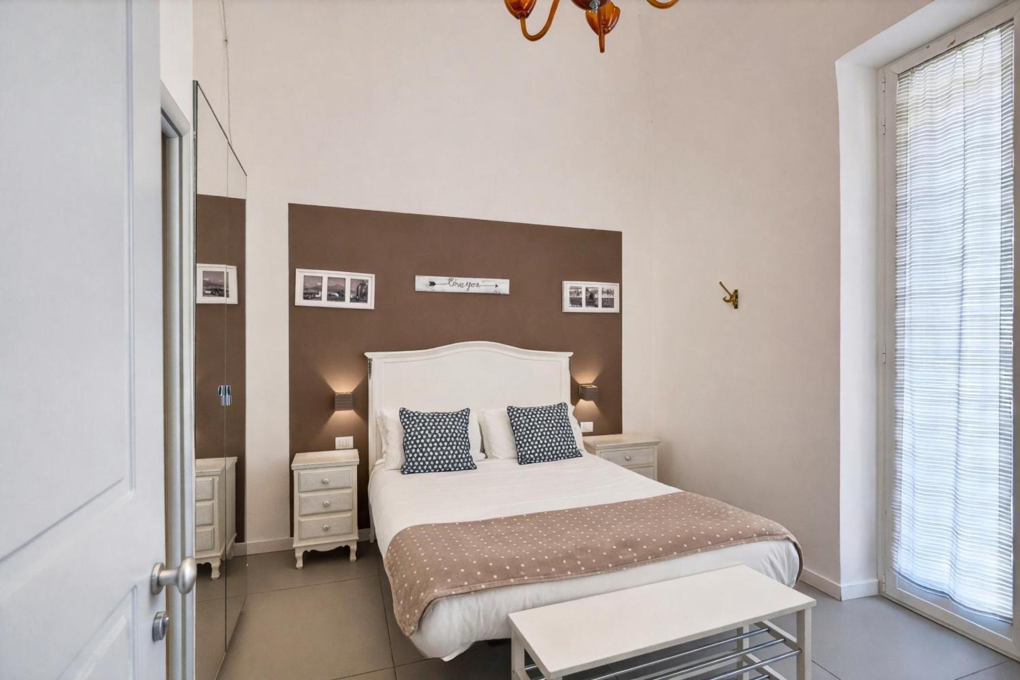 Deluxe Double Room Balcony