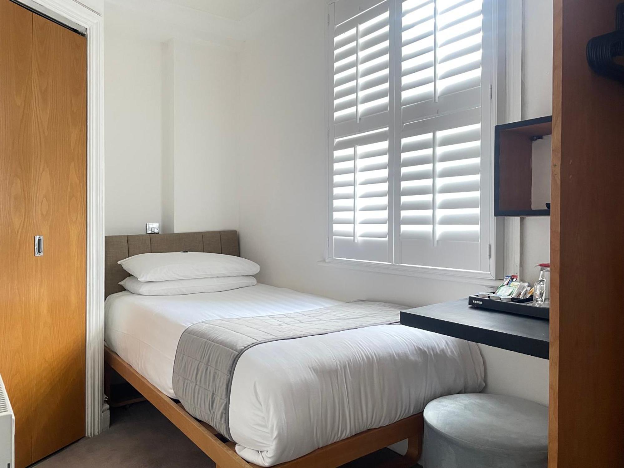 Small Single Room
