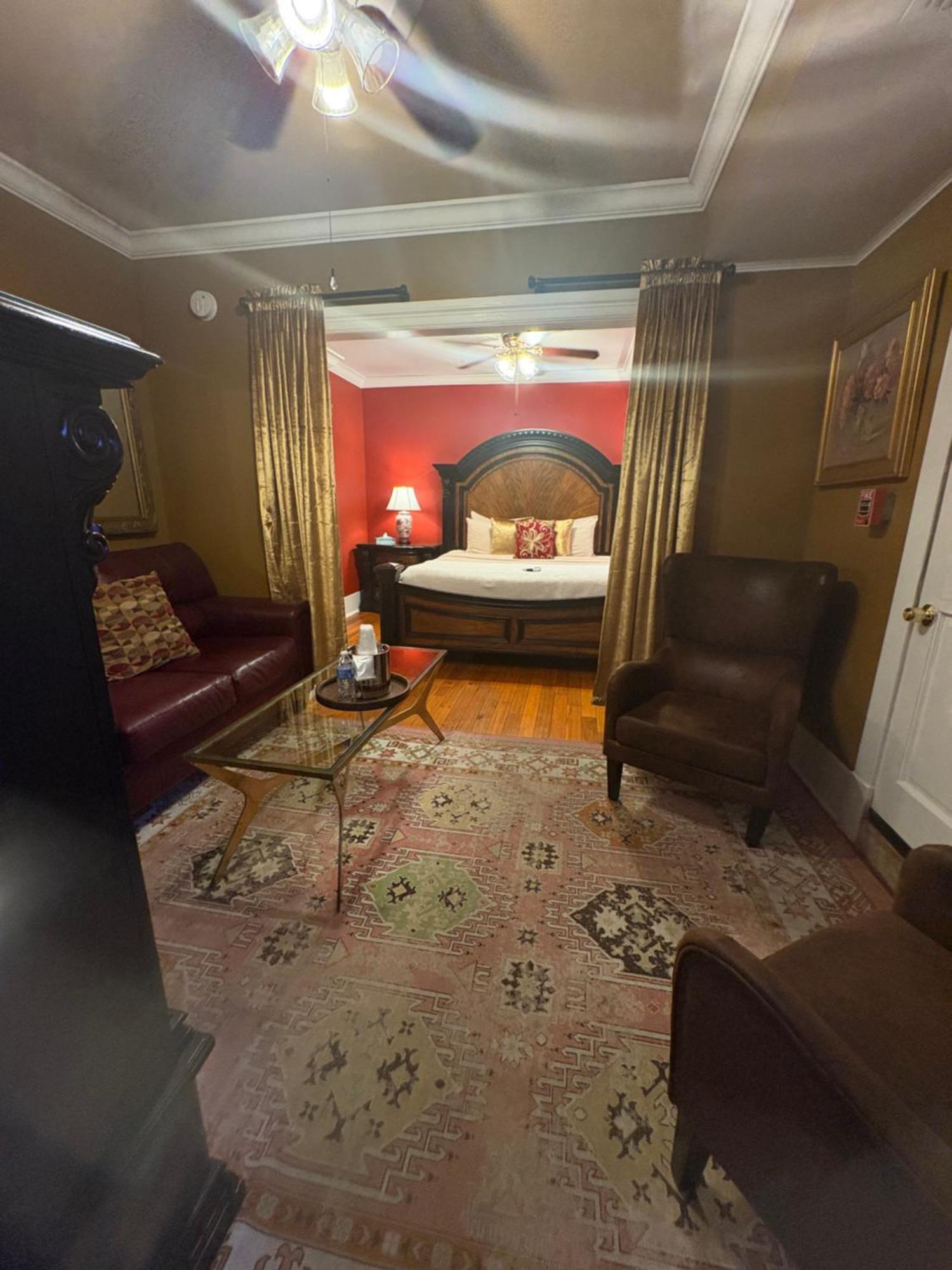 King Room