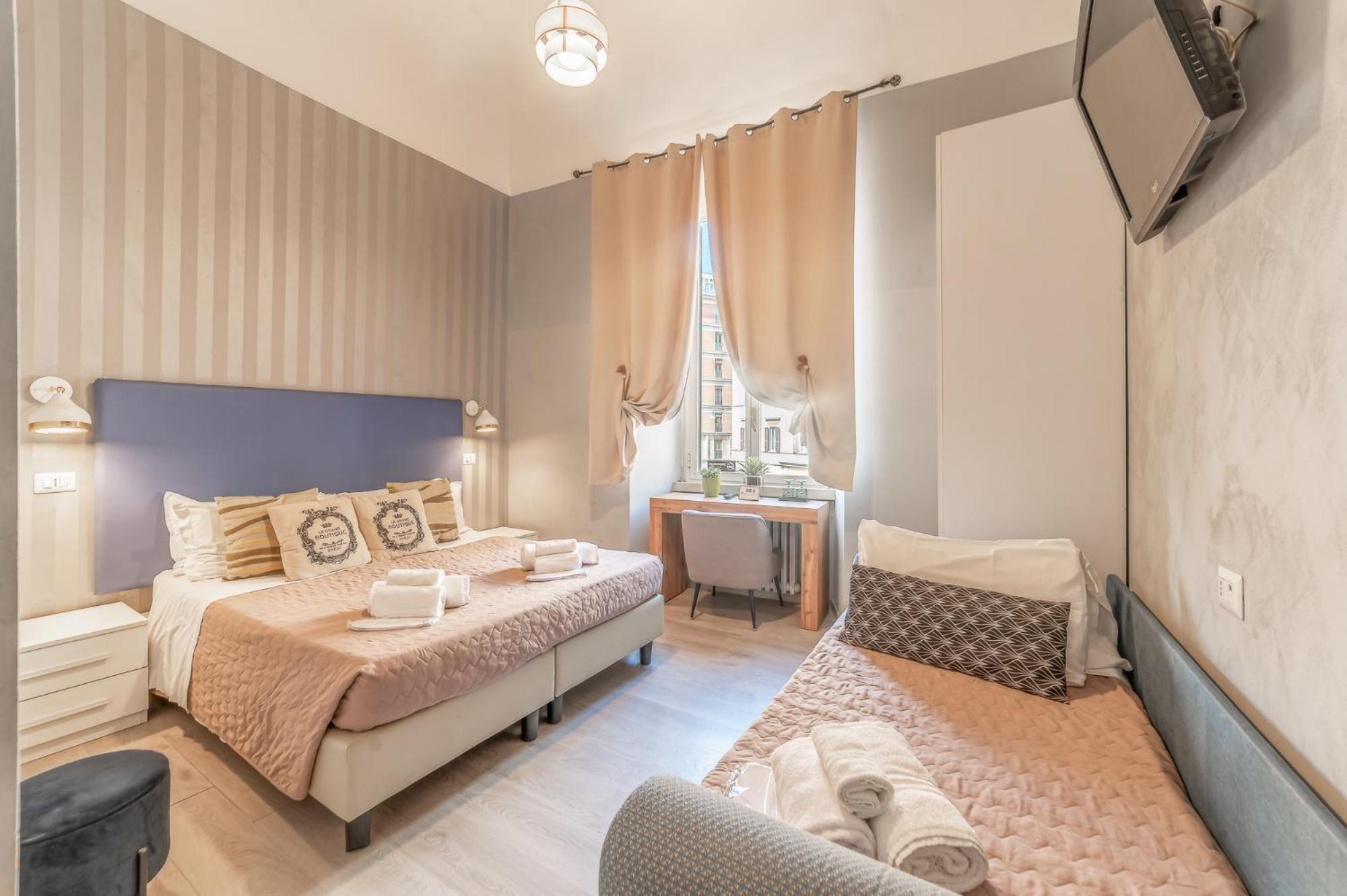 Triple Room