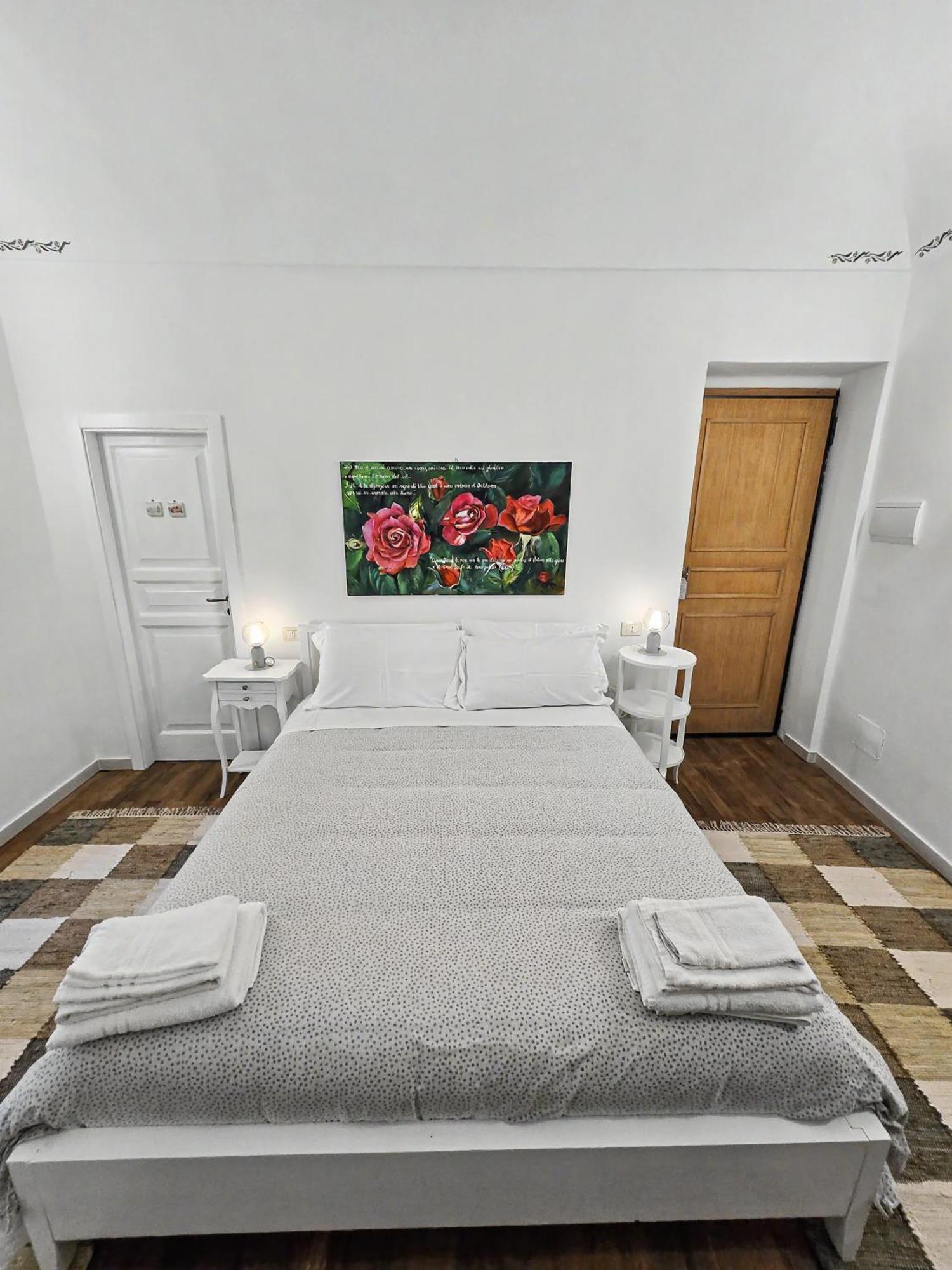 Double Room,1758558026:JPEG