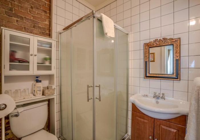 Comfort Triple Room Shower,1758559063:JPEG