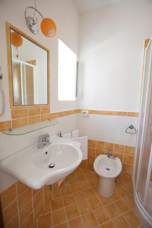 Double or Twin Room Balcony