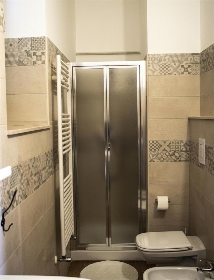 Triple Room Bathroom