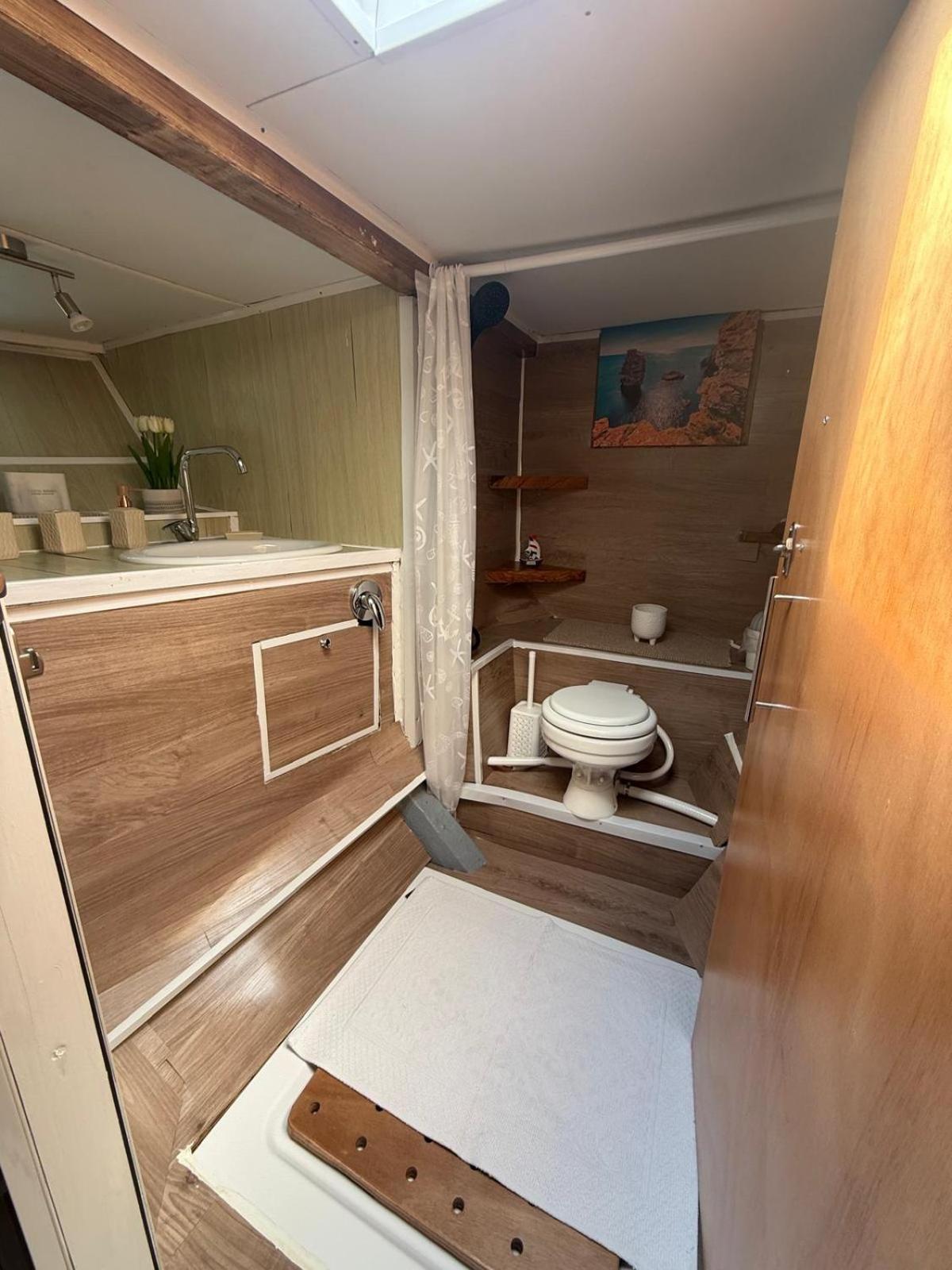 Triple Room Private Bathroom