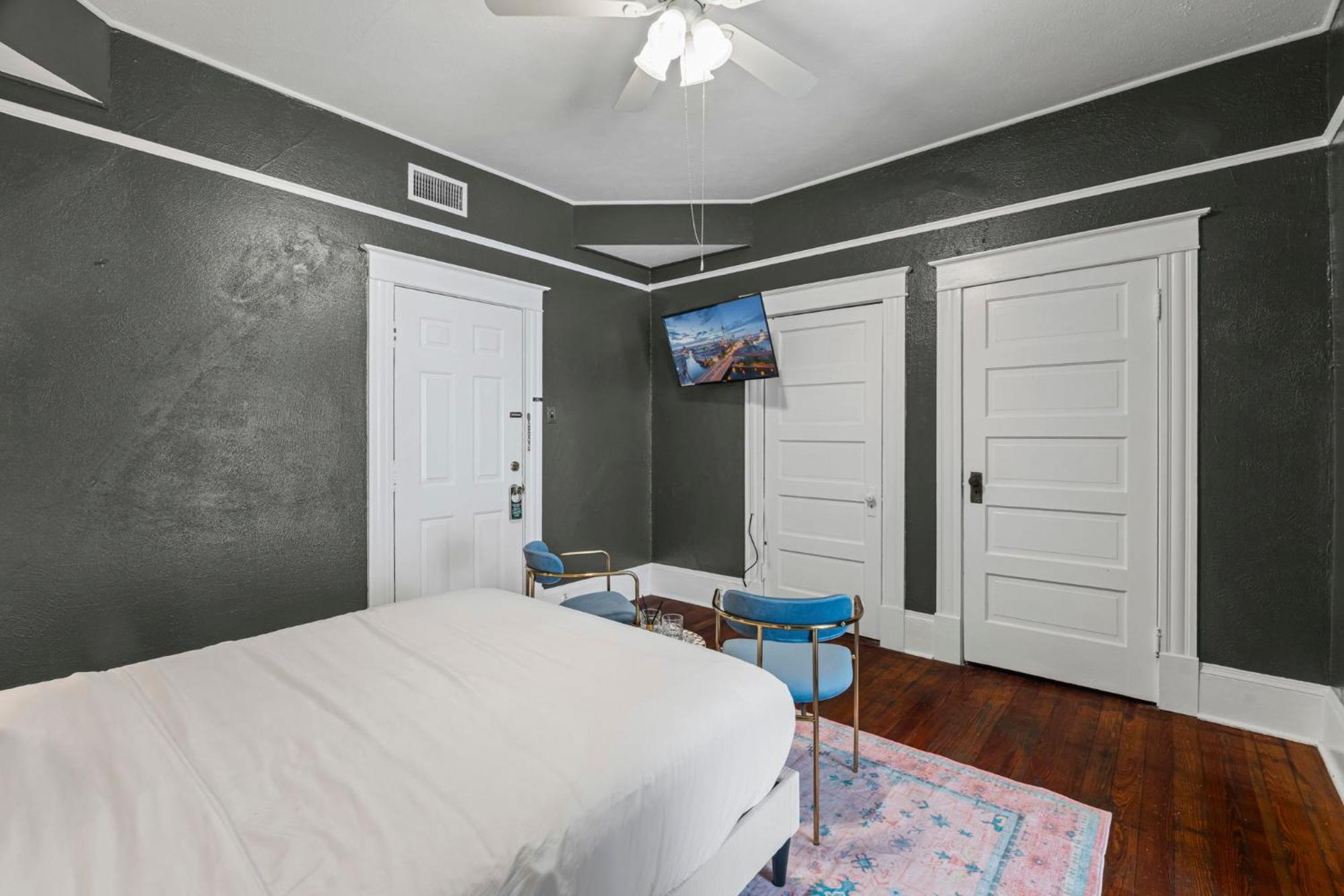 Deluxe Double Room Extra Bed