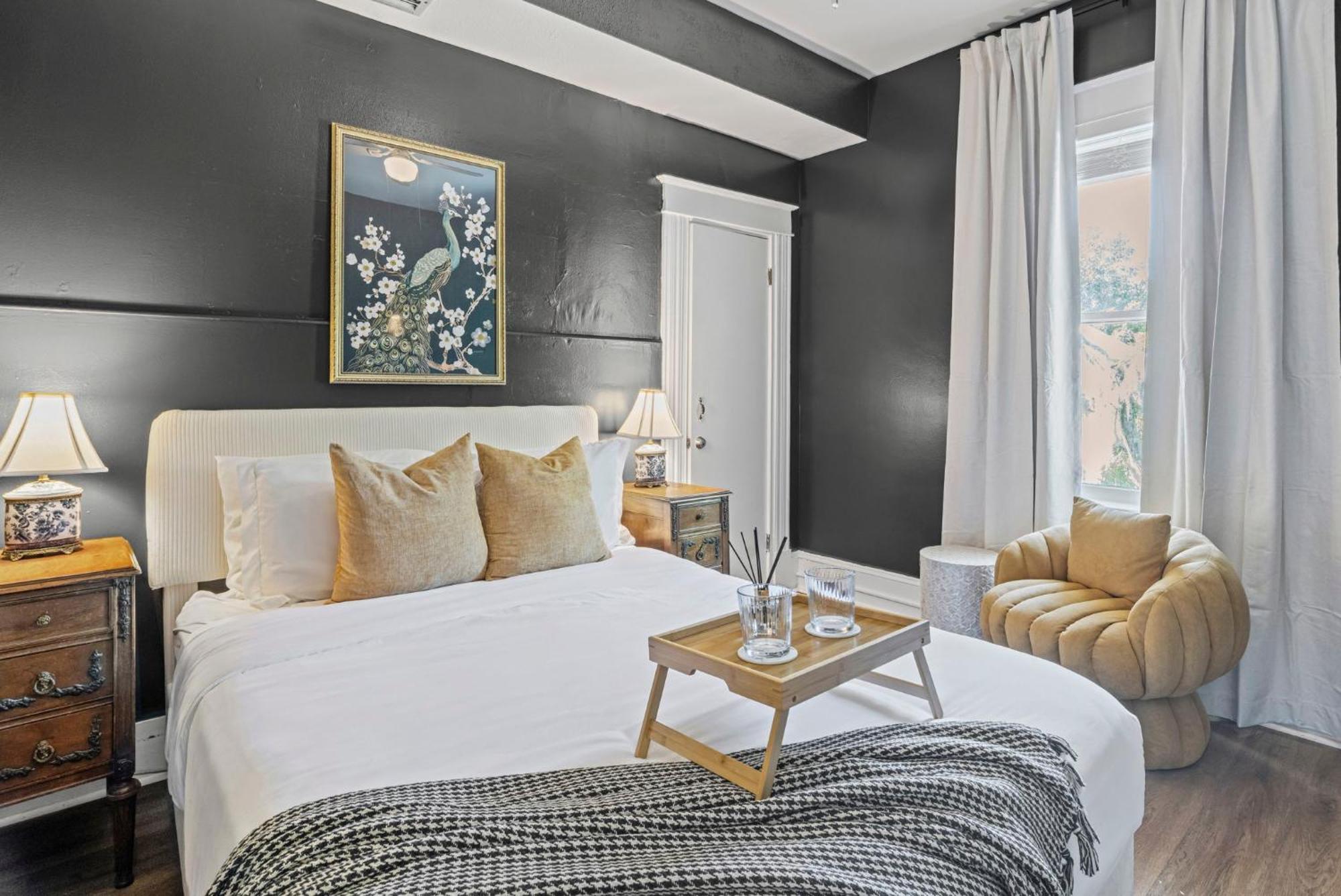 Queen Room Balcony