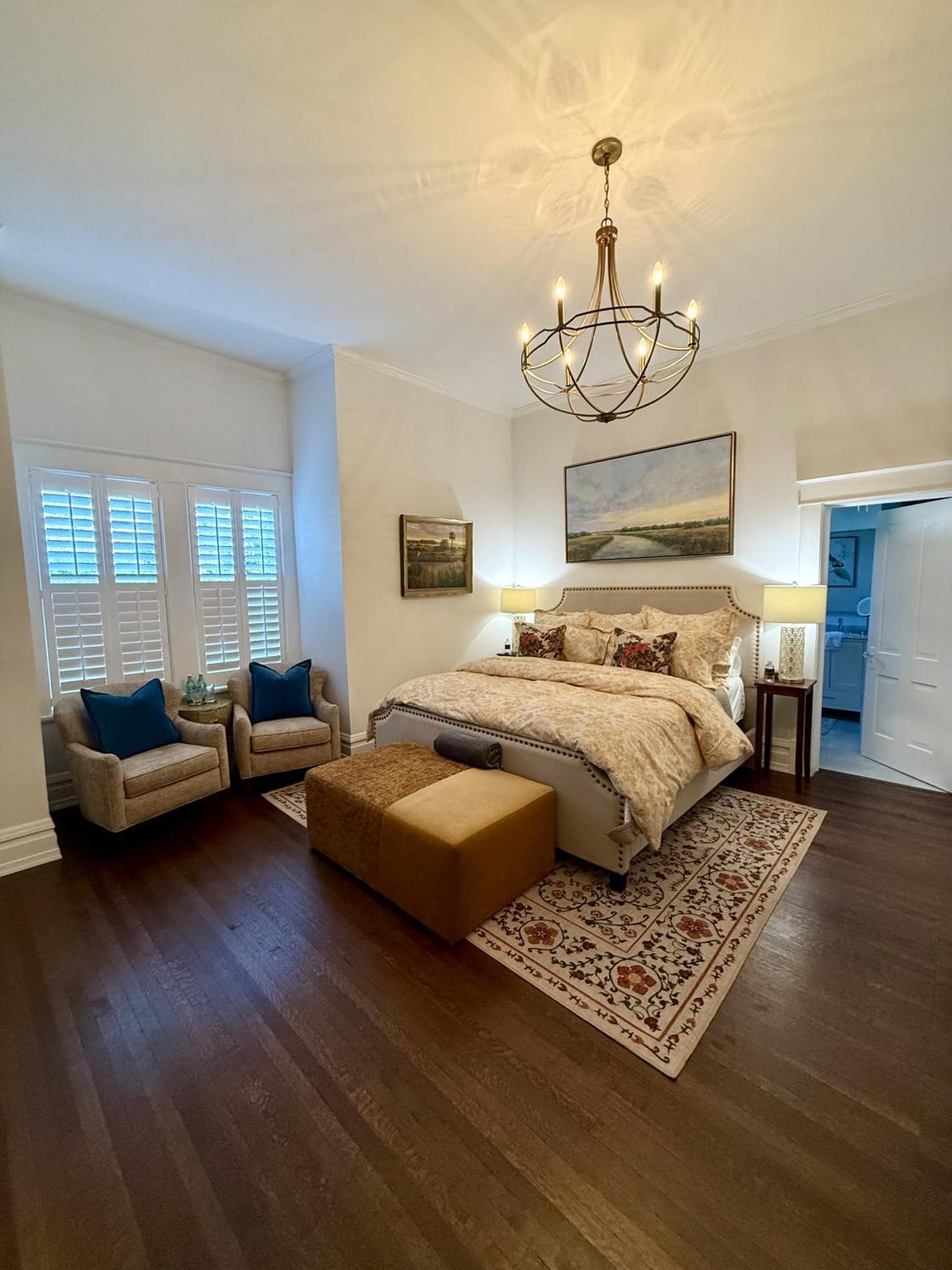 Superior King Room