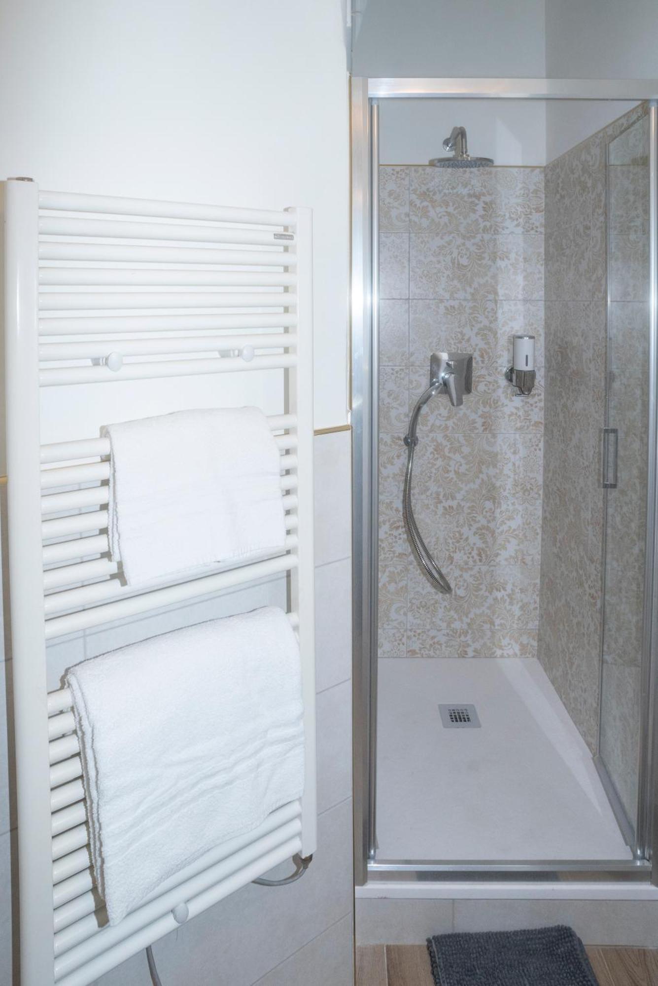 Budget Single Room