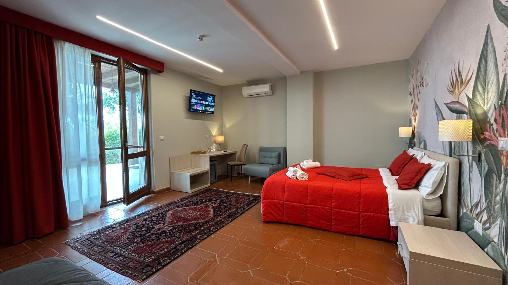 Double or Twin Room Sea View