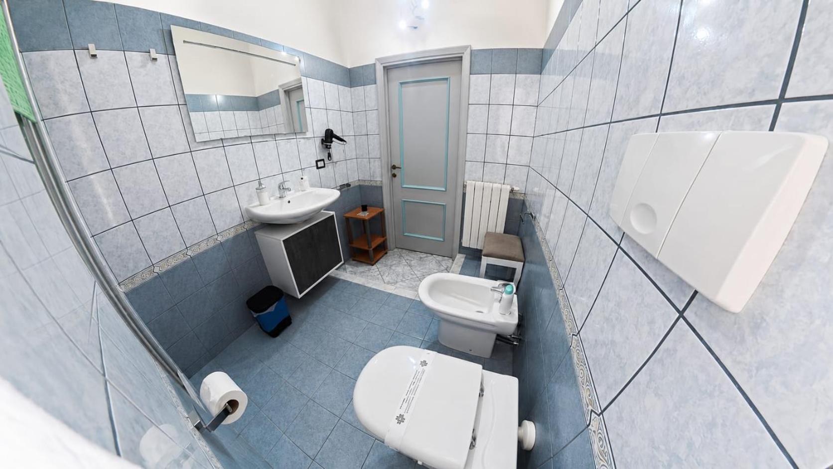 Double Room Private Bathroom