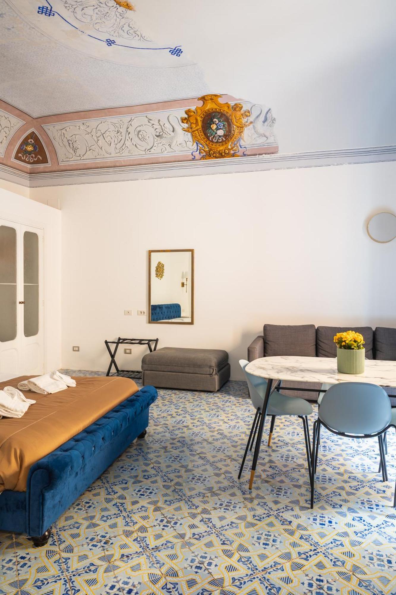 King Room
