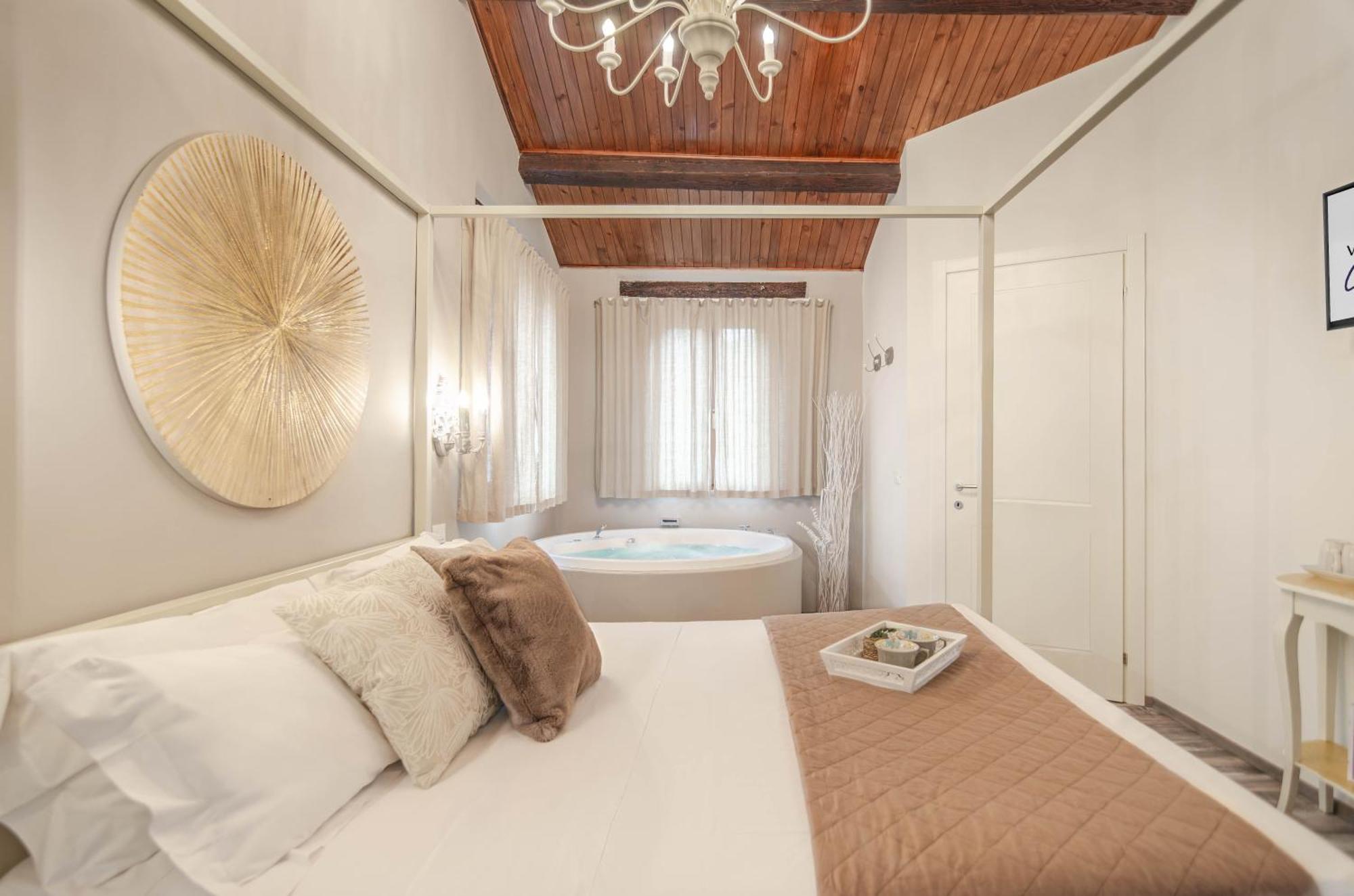 Luxury Triple Room