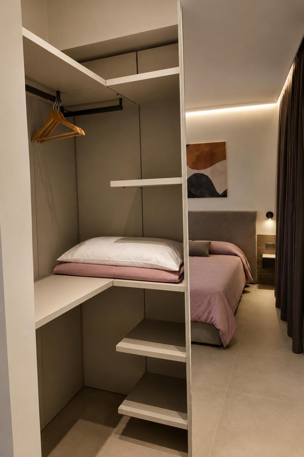 Classic Quadruple Room