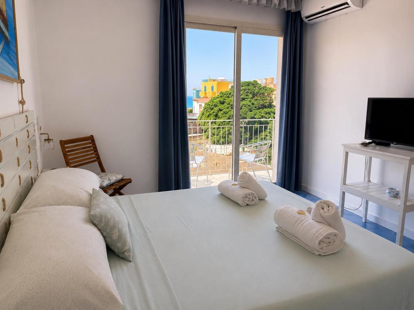 Deluxe Double Room Sea View