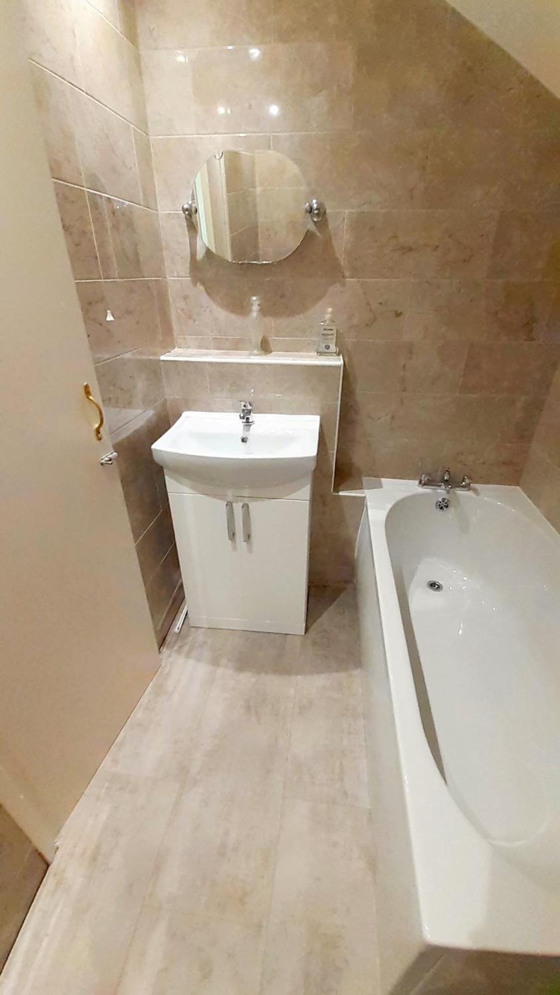 Single Room with Shared Bathroom