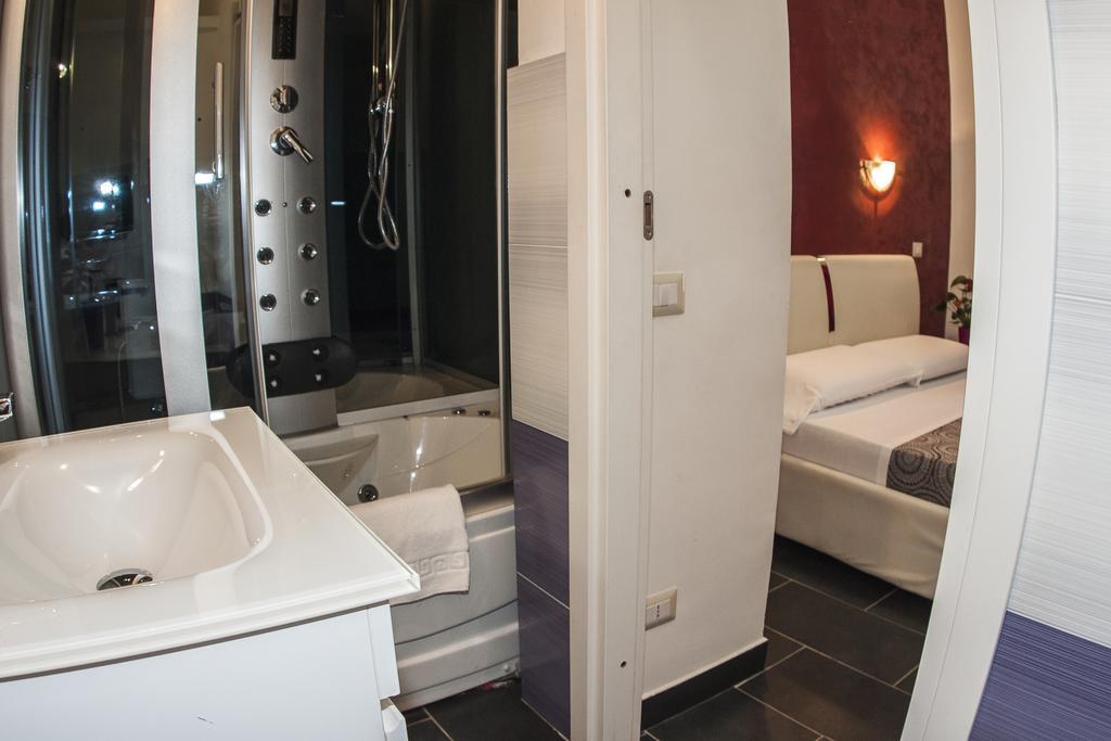 Superior Double Room Hot Tub,179270148:JPEG