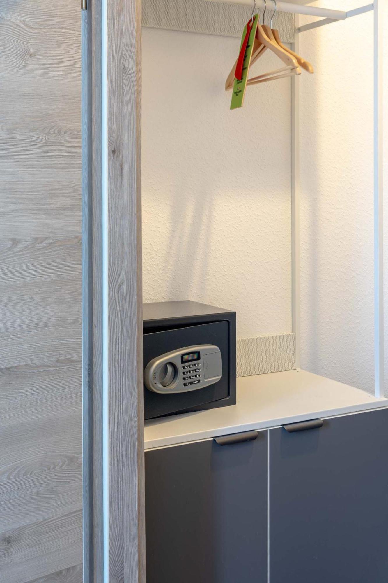 Dreibettzimmer mit eigenem Bad