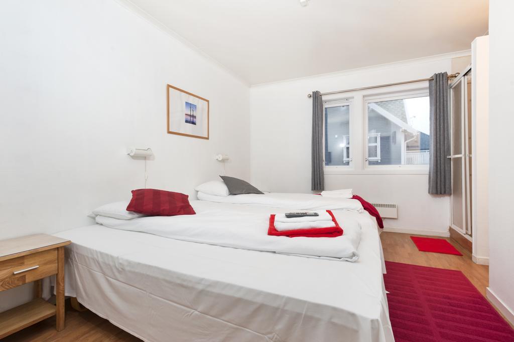 Double Room with private shower and shared toilet