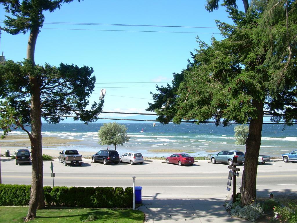 Deluxe Queen Room with Ocean View,195469318:JPEG