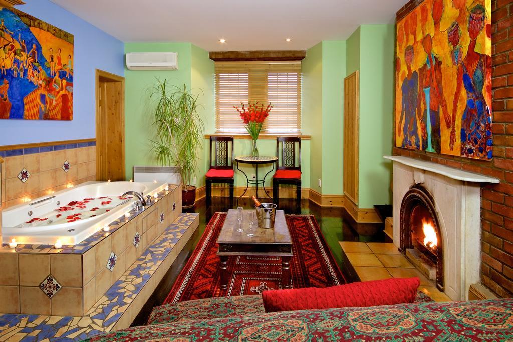 Comfort Room,800673564:JPEG