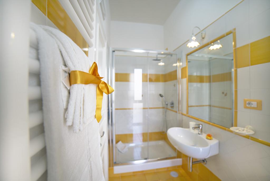 Double Room,202427782:JPEG