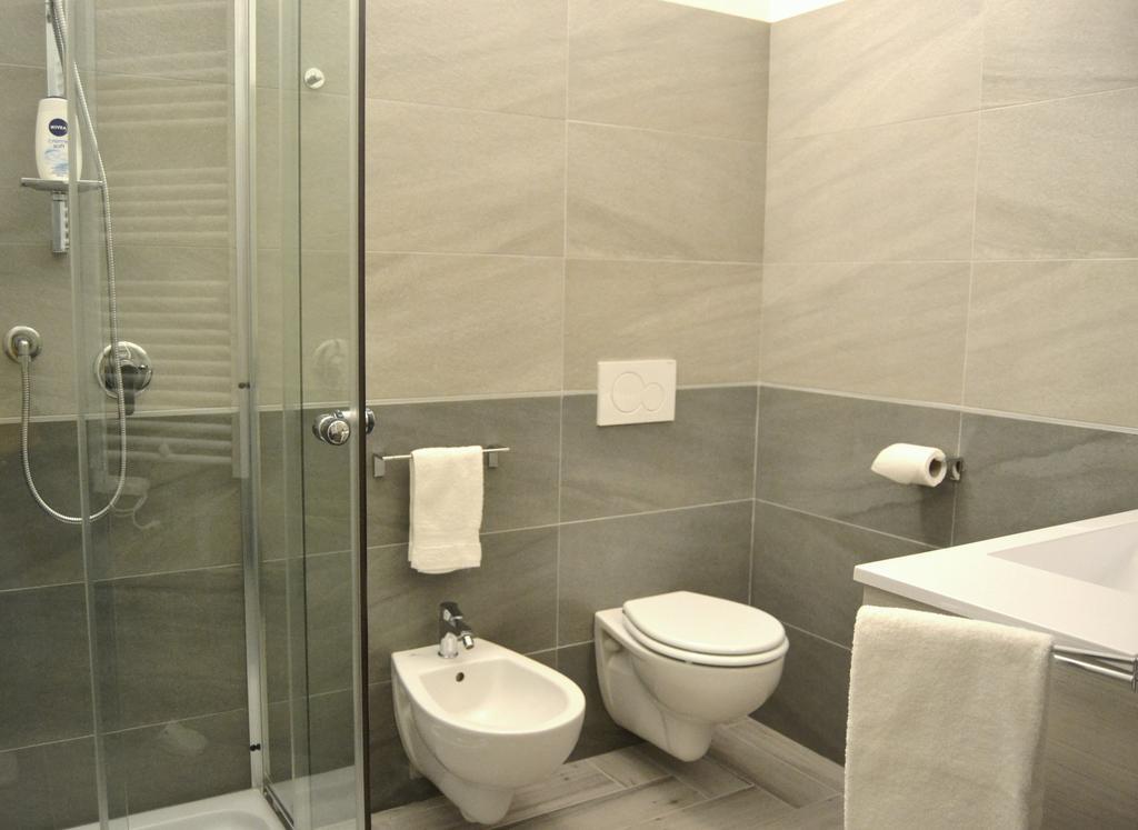 Deluxe Double Room,1132875306:JPEG