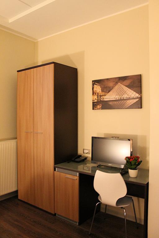 Deluxe King Room,233065948:JPEG