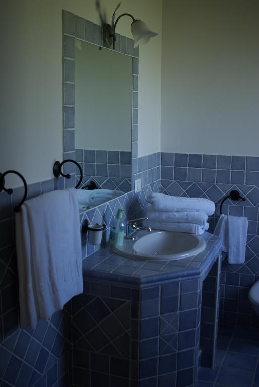 Double or Twin Room Bathroom