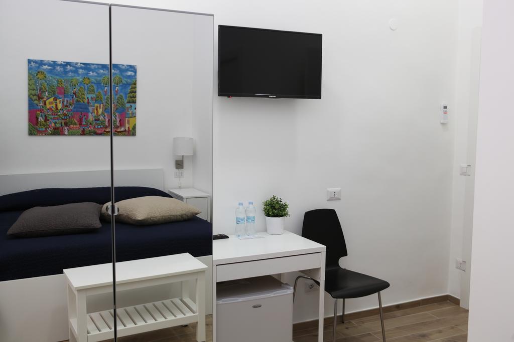 Standard Double Room,819387959:JPEG