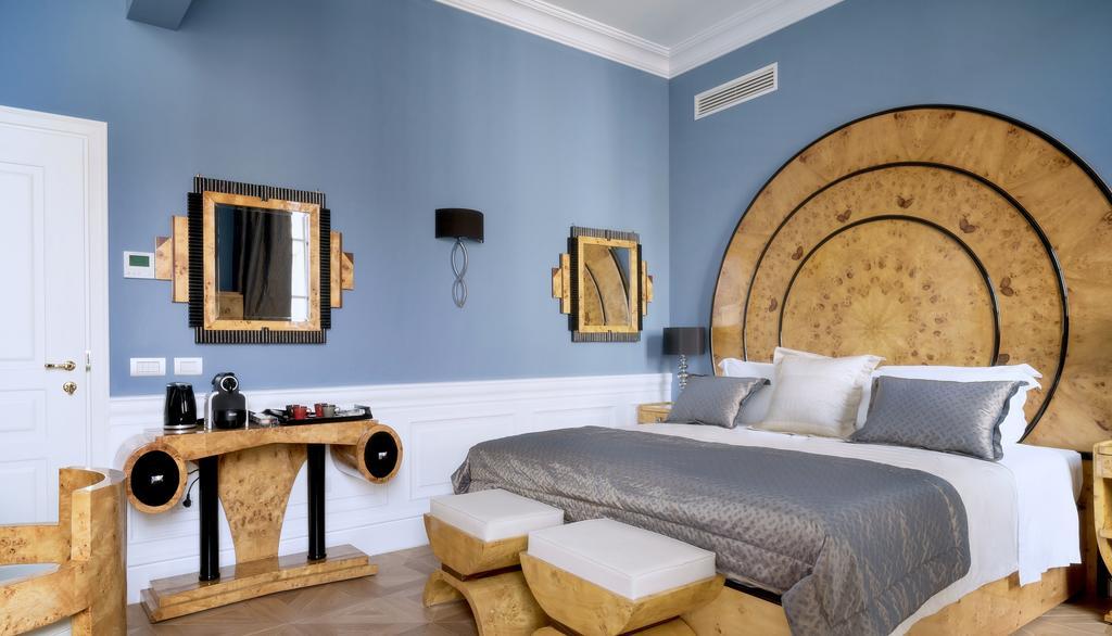 Deluxe King Room,240564897:JPEG