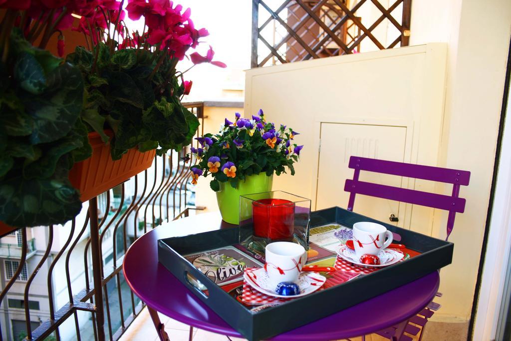 Camera Tripla con Balcone e Bagno Privato