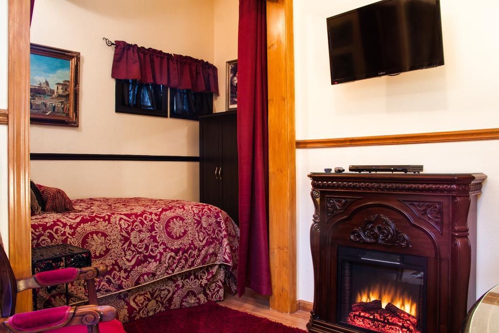 Suite with Balcony
