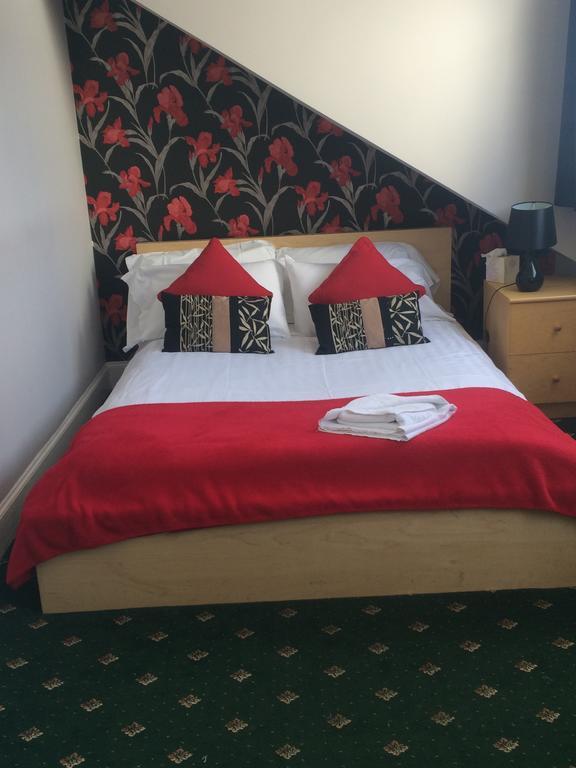 Standard Single Room with Shared Bathroom and Sea View,1580808465:JPEG