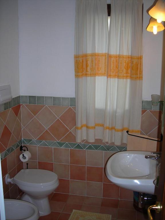 Triple Room Private Bathroom