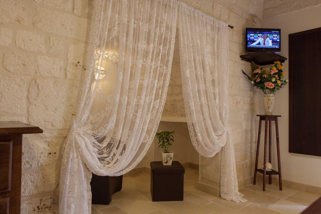 Three-Bedroom Apartment Split Level