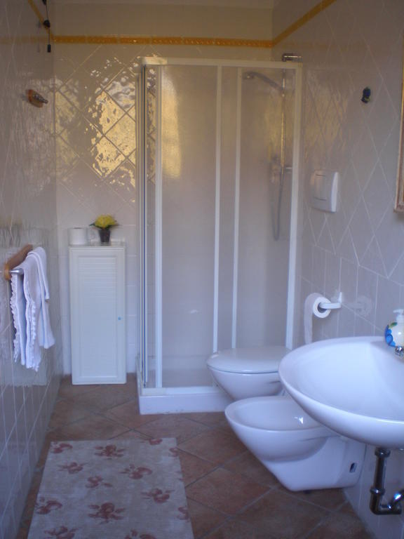 Camera Singola con Bagno Privato