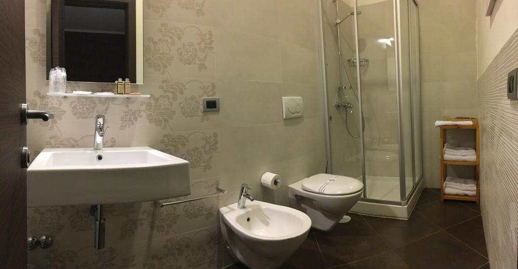 Deluxe Double Room with Balcony,1659486582:JPEG
