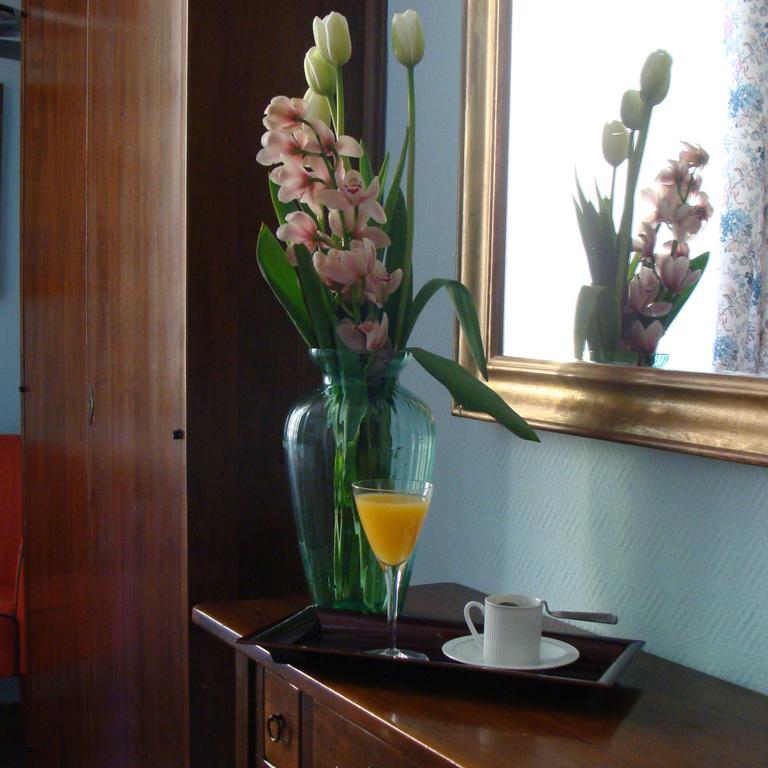 Small Double Room,265017805:JPEG