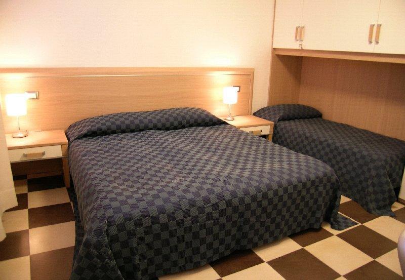 Two-Bedroom Suite,330293470:JPEG