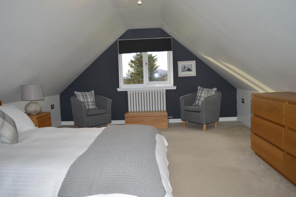 Double Room with Shared Shower Room