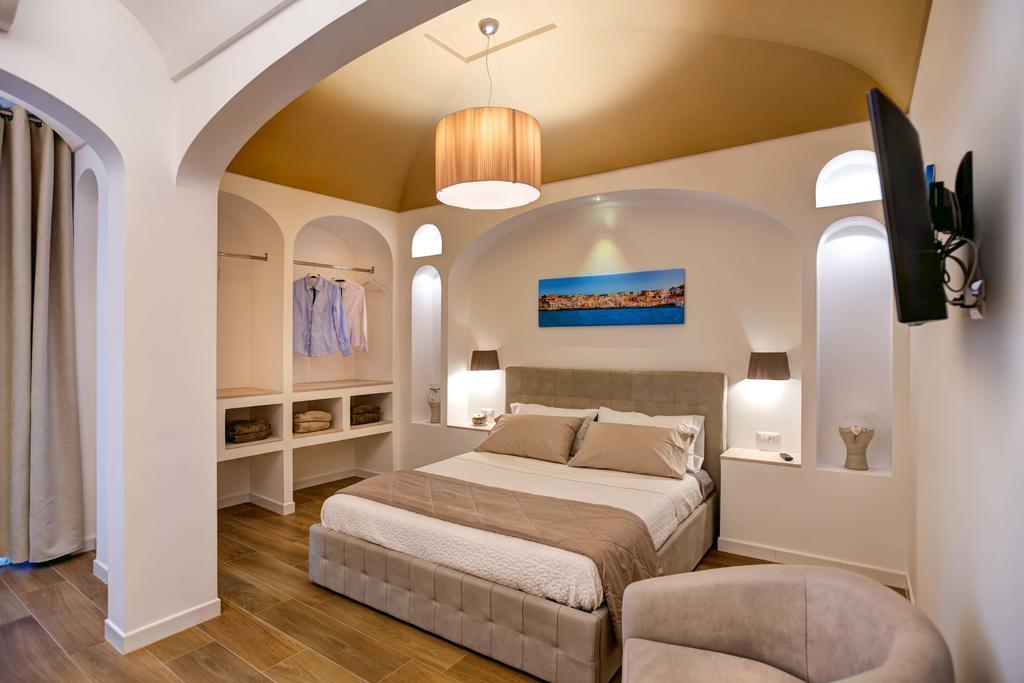 Deluxe Family Room,398455659:JPEG