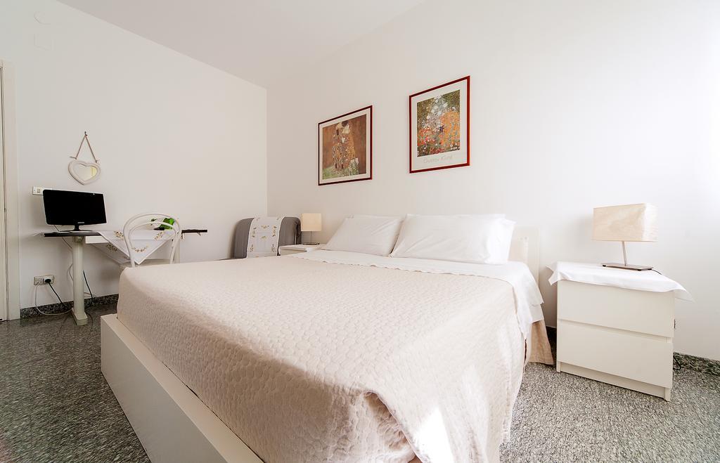 Triple Room,388910462:JPEG
