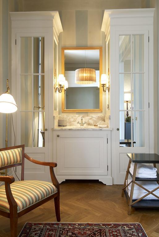 Deluxe Double or Twin Room Spa Bath