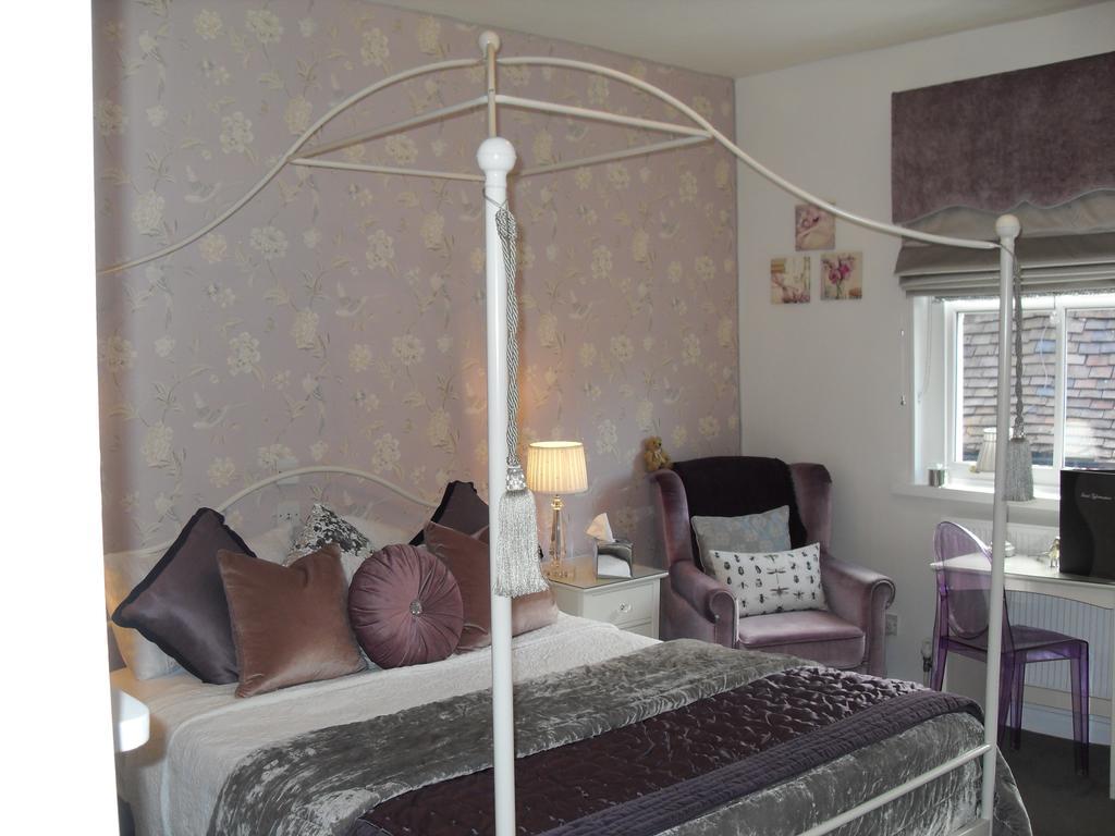 Superior King-Size Room,400329714:JPEG