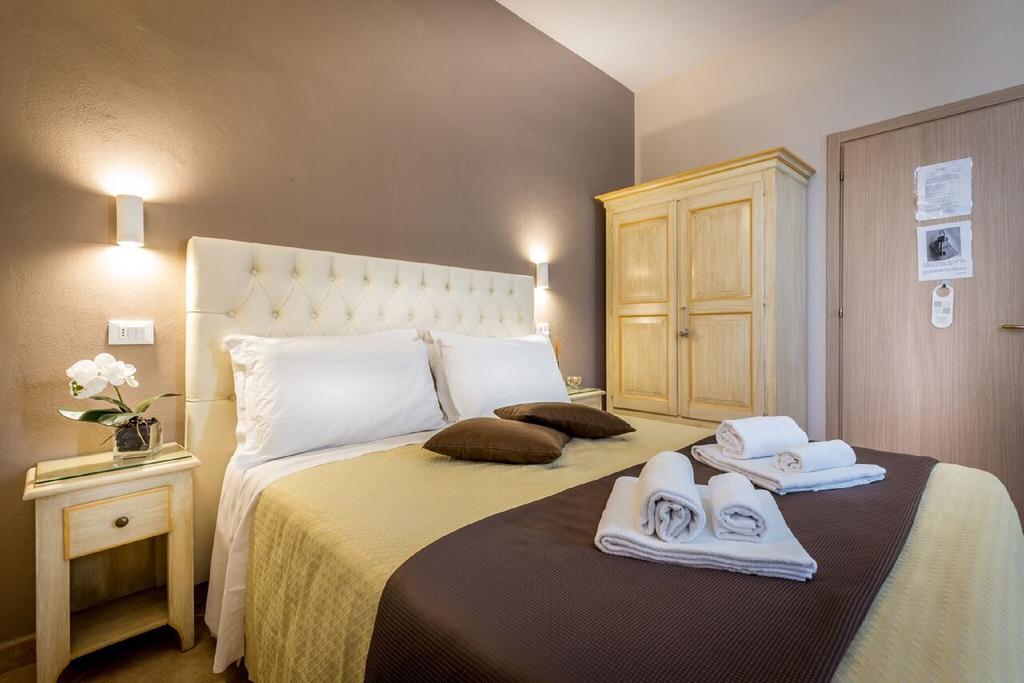 Superior Double or Twin Room,1215905362:JPEG