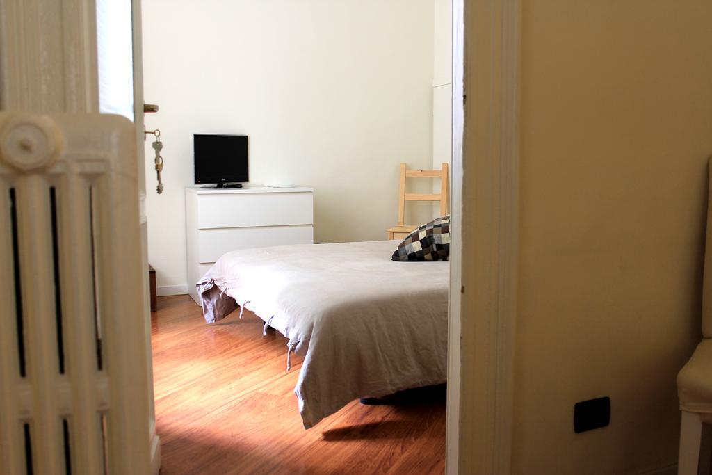 Double Room External Private Bathroom,415689903:JPEG